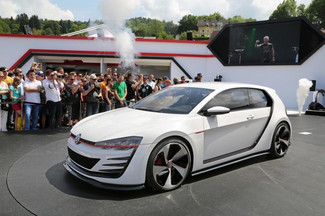 Volkswagen Design Vision GTI Concept (2).jpg